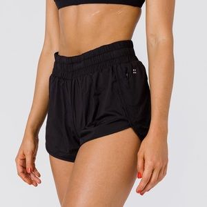 Acta High Waisted Shorts! NWT